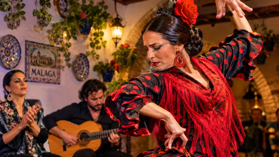 Best Flamenco Bars and Nightlife in Malaga