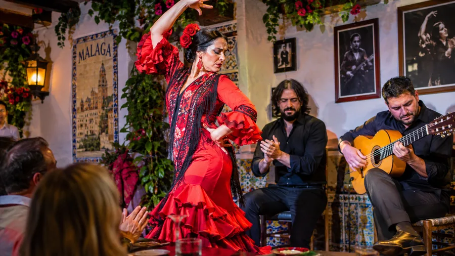 Best Flamenco Bars and Nightlife in Malaga